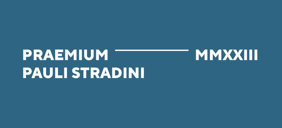 Teksts uz zila fona skan 